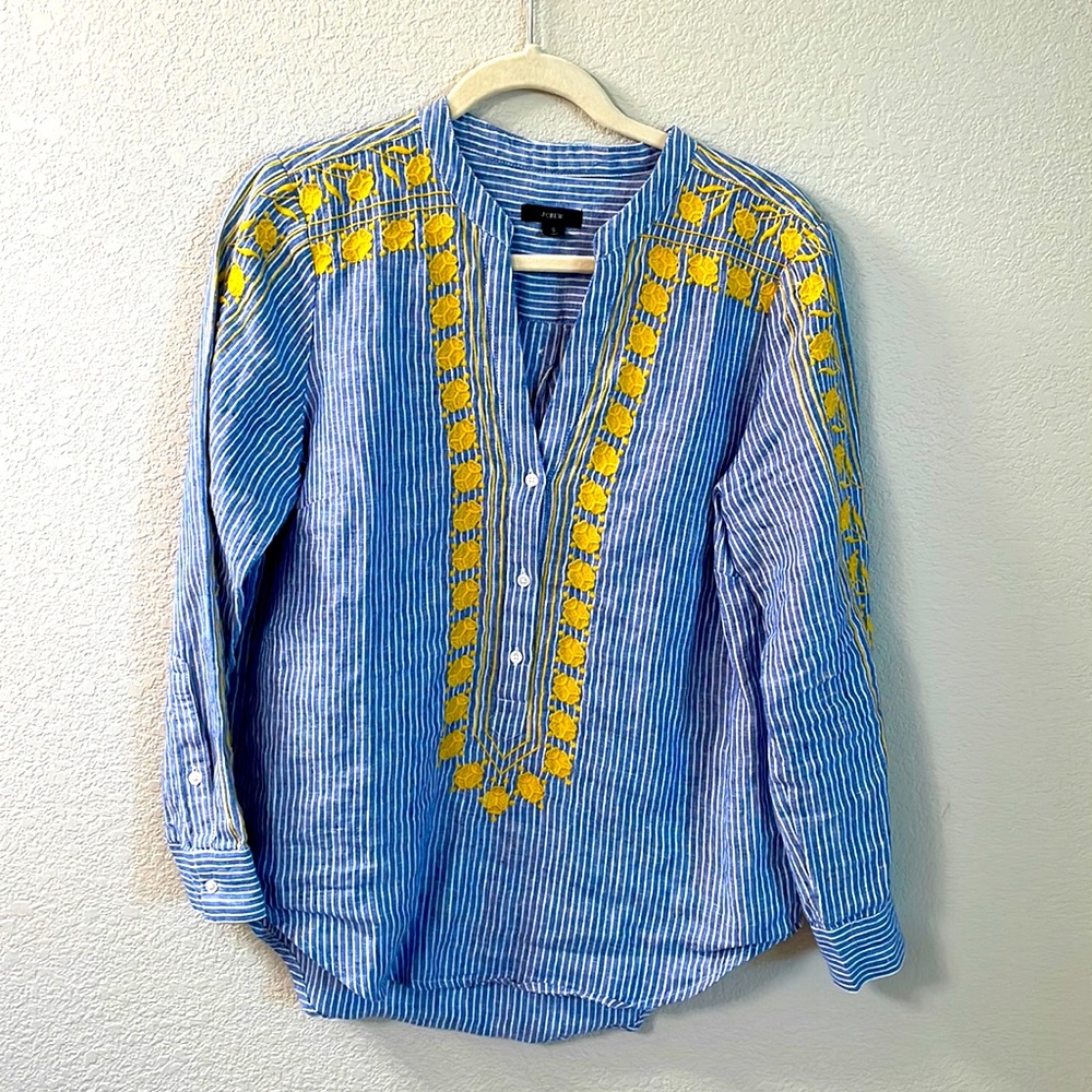 J Crew Women’s blue and white striped with yellow embroidered flowers small